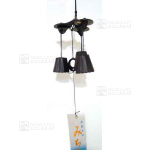 japanese-cast-iron-three-bell-wind-chime-g93