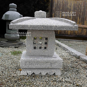 stone-lantern
