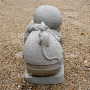 Bébé couché au grelot jizo bosatsu