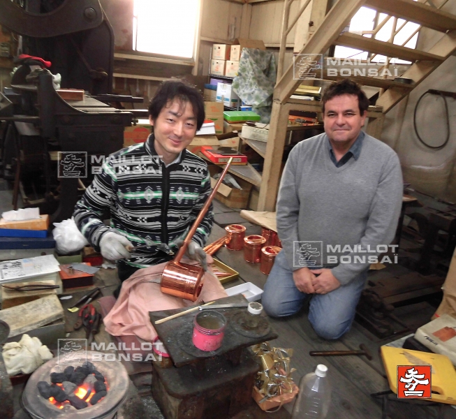 mr-negishi-et-guy-maillot